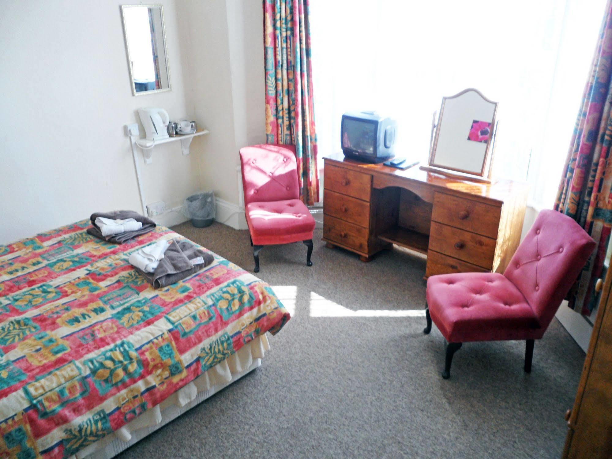 Medehamstede Hotel Shanklin Luaran gambar